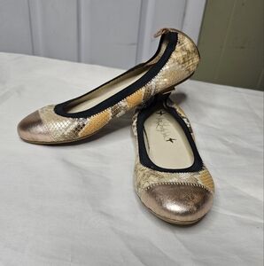 Very Lovely SolesRose Multi/Rose Gold Ballet Flats Size 8